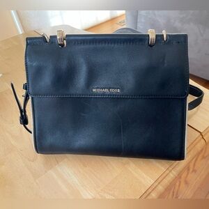 Black Michael Kors small/medium purse